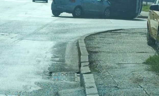 Тежка катастрофа между два автомобила е станала около 11 часа