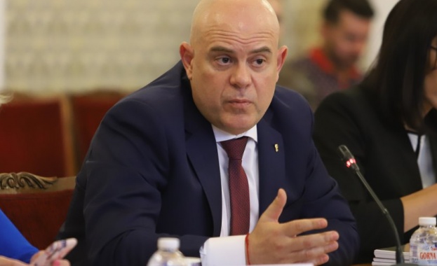 Главният прокурор Иван Гешев представи конкретни мерки срещу растящата престъпност