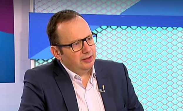 Николай Кръстев: България остава ключова държава в европейската политика към Балканите