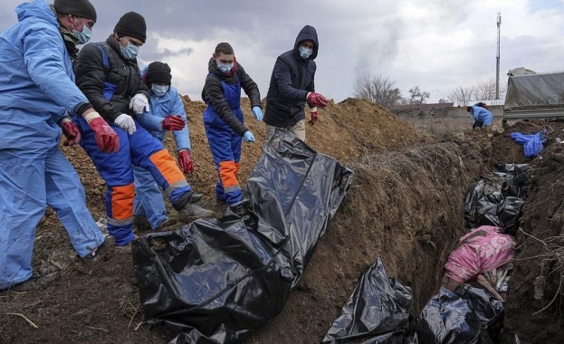 Украинските власти откриха масов гроб с повече от 440 тела