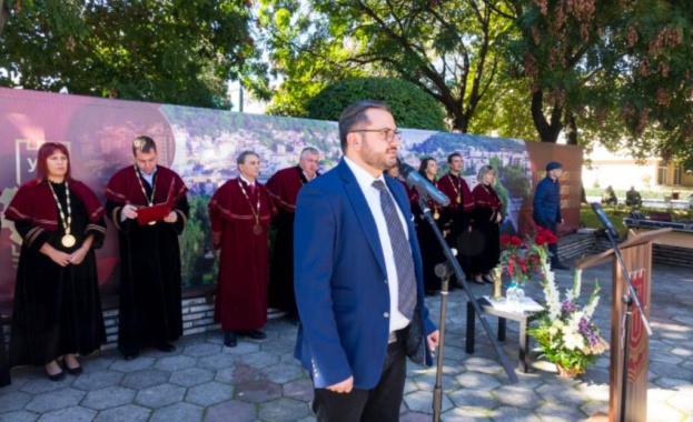 Студентите на Университета по хранителни технологии постигат успехи на пазара