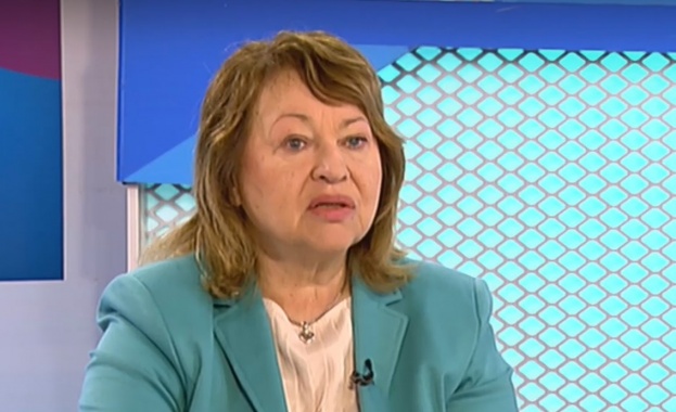 Христова: 2/3 от пенсионерите няма да получат увеличения при преизчислението Христова: 2/3 от пенсионерите няма да получат увеличения при преизчислението