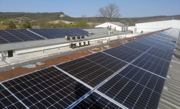 Тандем Попово е предприятие за добив и преработка на червени меса