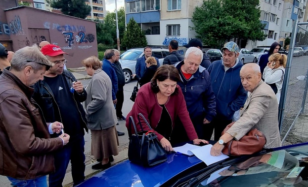 БСП - "Връбница" подкрепи протест на граждани от района срещу нов строеж в зелена площ