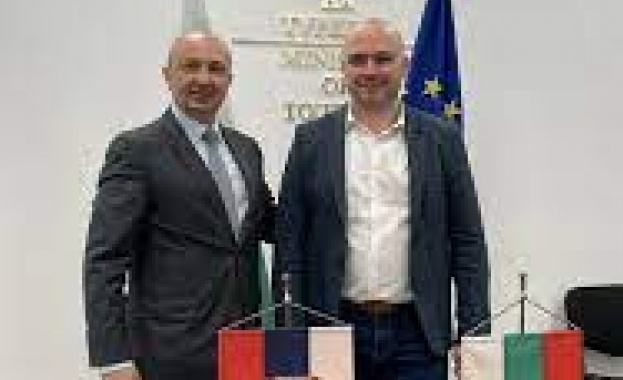  Илин Димитров проведе работна среща с Н. Пр. Желко Йович, посланик на Сърбия в България
