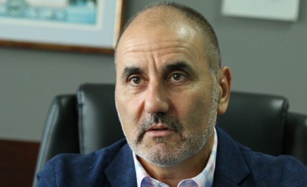 Има политици които са се изграждали в зависимостите на Алексей