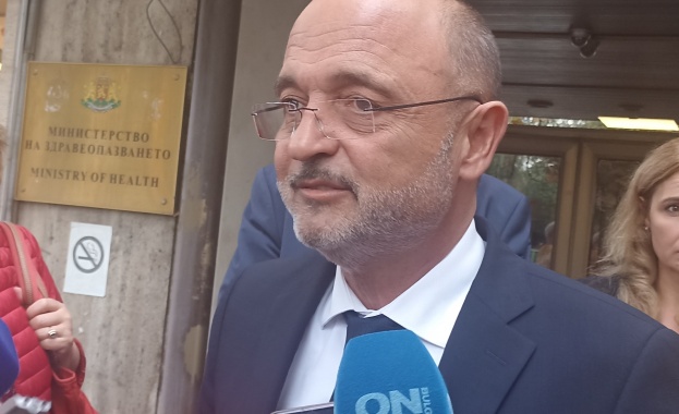 Служебният министърът на здравеопазването Асен Меджидиев каза пред журналисти че