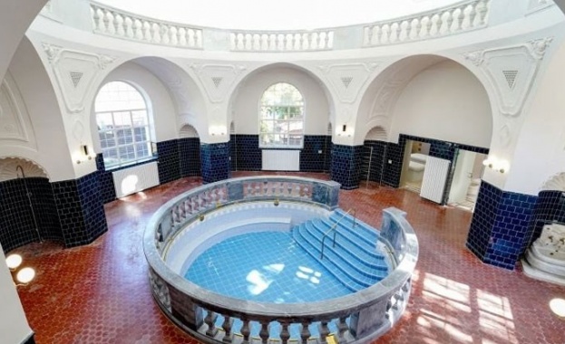 Централната минерална баня в Банкя отваря врати за посетителите.
Така наречената