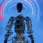 Илон Мъск представи хуманоид, технологичният свят е скептичен към машината