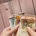 ИПИ: Повишаването на осигурителните вноски носи риск от обедняване