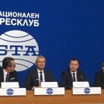 Костадин Костадинов гони представители на някои медии от пресконференция на "Възраждане"