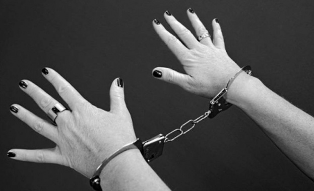 20 години затвор за майка, опитала да убие 3-месечното си бебе 20 години затвор за майка, опитала да убие 3-месечното си бебе