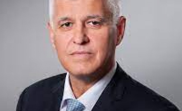 Ръководството на Министерството на отбраната не чака Ние сме започнали