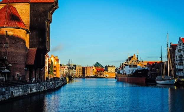 Трима души загинаха в Полша при инцидент с лодка в