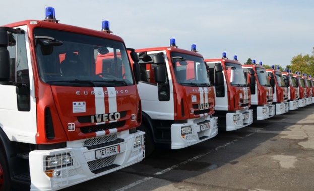 Български пожарникари ще окажат помощ на гръцките си колеги за