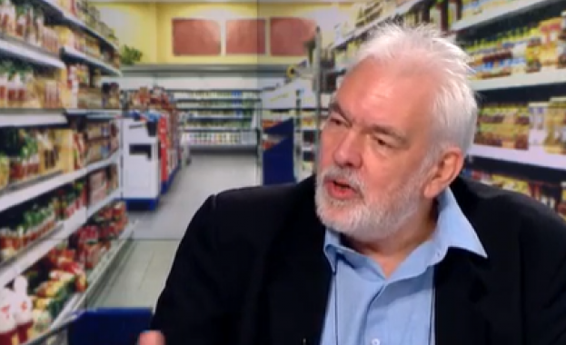 Инфлацията при храните е към 35 40 Но ние изследваме