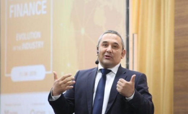 Фeдepaлният peзepв в CAЩ нaй бъpзo ce yчи oт иcтopиятa и