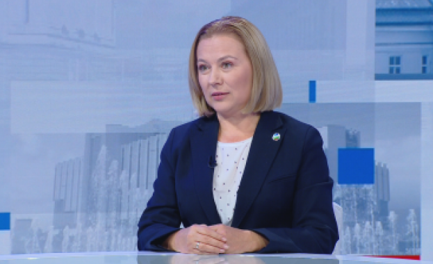 Надежда Йорданова от ПП-ДБ коментира в студиото на Денят започва