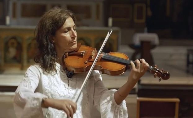 Световноизвестната цигуларка Дорина Марков ще бъде специален гост на концертите на Любо Киров в НДК