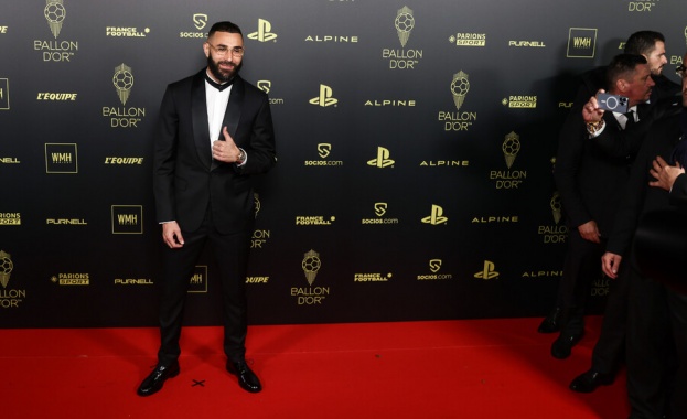 Нападателят на Реал Мадрид и Франция Карим Бензема спечели Златната