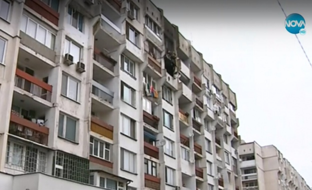 Жестоко двойно убийство прикрито с пожар е разкрито от екип