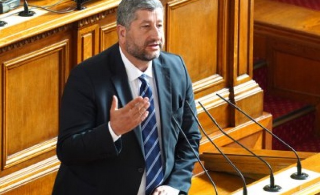 Това е четвърти парламент за 18 месеца което безпрецедентна ситуация