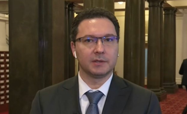 Даниел Митов: Декларацията на ПП има много проблемни моменти