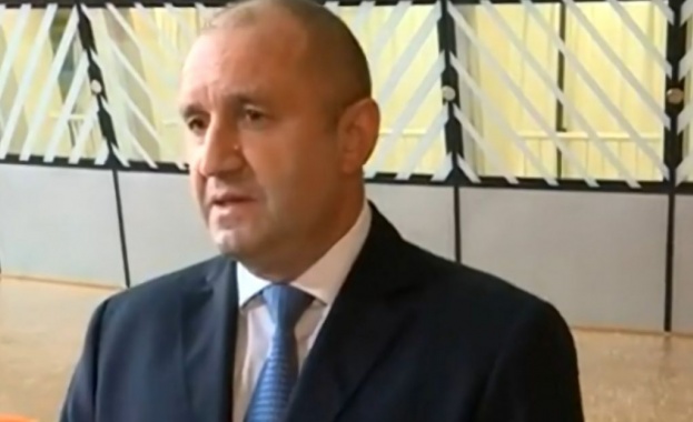 Президентът Румен Радев заяви от Брюксел че е крайно време