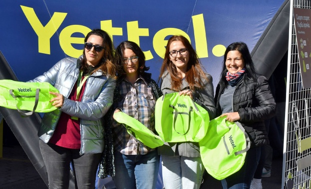 Yettel раздвижи стотици ентусиасти на работното място