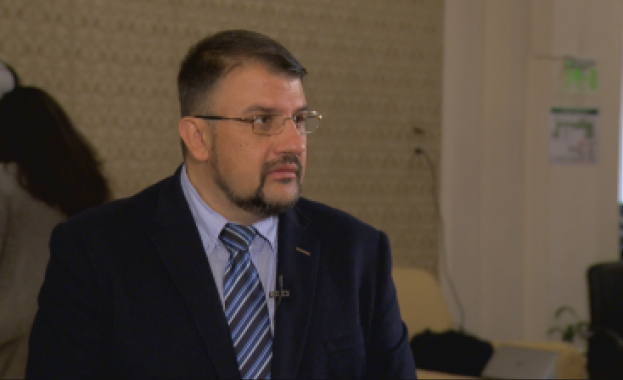 Изборът на председател има елемент на мажоритарност но не може