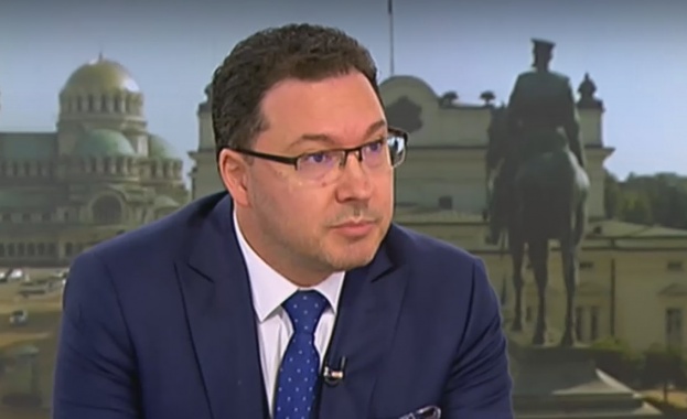 Бюджетът трябва да се дисциплинира Такова мнение изрази в студиото