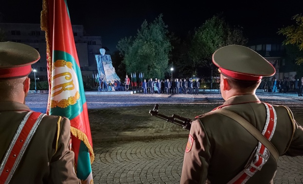 Наш дълг днес е да претворим в отговорност към родния