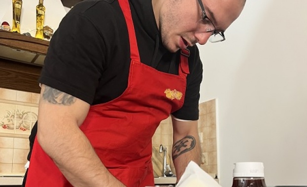 Кето пица е любимата рецепта на телевизионния водещ Николаос Цитиридис