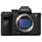 С новия фотоапарат на Sony Electronics Alpha 7R V получавате нови фотографски изживявания с висока резолюция 