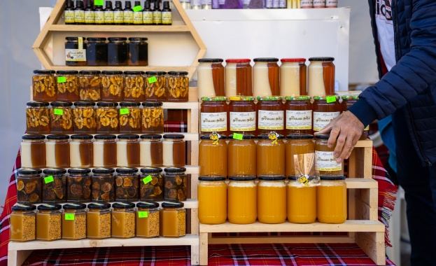 Заместник министърът на земеделието храните и горите Георги Събев и заместник кметът