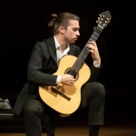 Българин спечели конкурса Европейска Бахова китарна награда 2022