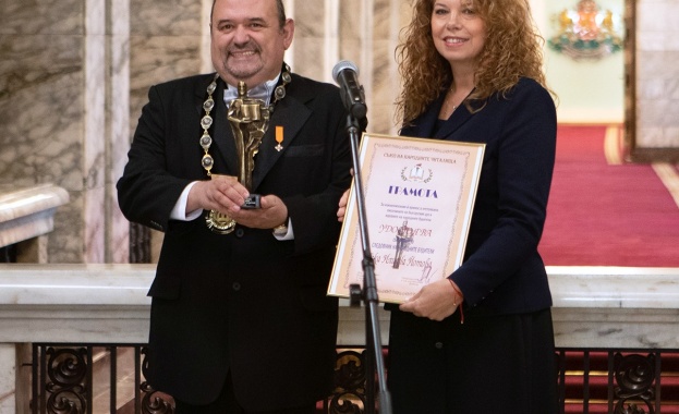 За активната позиция в защита на българската култура и за