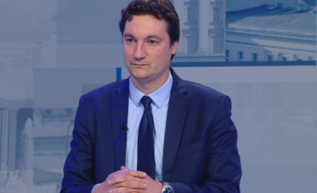 В предаването Панорама по БНТ Крум Зарков каза че е