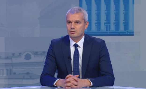 В предаването Още от деня по БНТ Костадин Костадинов каза