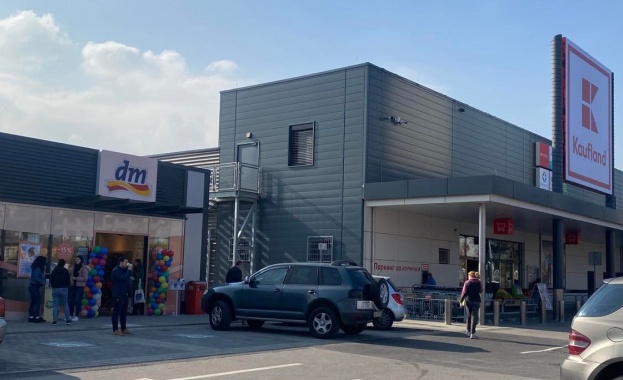 Стотният магазин на DM у нас отвори врати като част