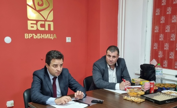 Страната ни има място в Еврозоната но за съжаление доходите