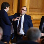 От ДБ попитаха как служебния кабинет би разрешил износа на горива от руски петрол