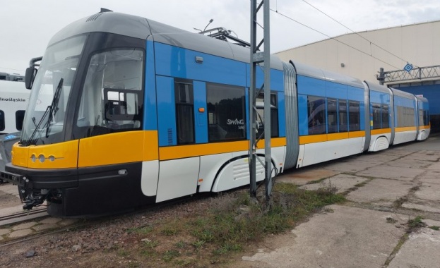 Първият от 29 те нови трамвая които доставяме през тази и