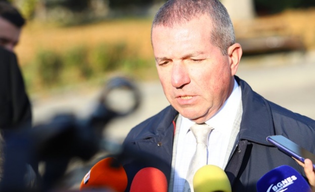 Не е вярна информацията че Кирил Петков е внесъл иск