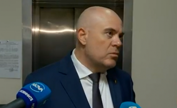 Главният прокурор Иван Гешев изказа благодарност към прокурорите и следователите
