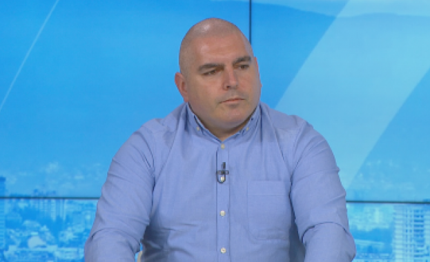 Точно една седмица след изчезването на 12 годишния Александър от Перник