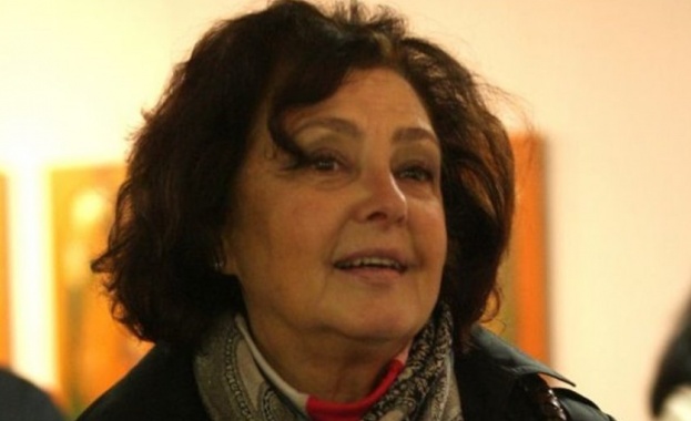 Почина легендата на БНТ Анахид Тачева Една от най красивите и