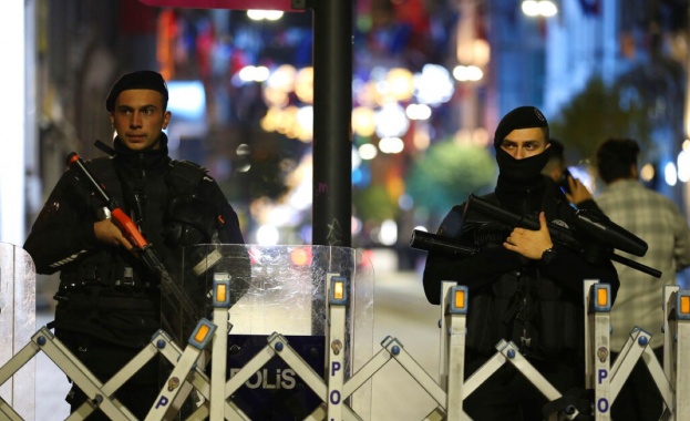 Още осем души са задържани в Турция във връзка с експлозията в Истанбул миналата неделя