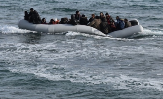 При корабокрушение на лодка с мигранти край италианския остров Лампедуза
