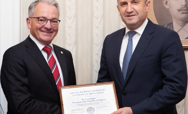 Процесът на модернизация на Българските въоръжени сили трябва да води